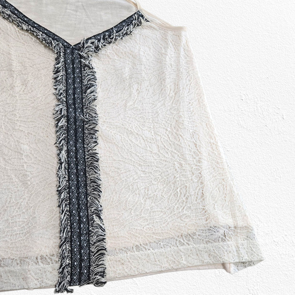 Akemi + Kin Ivory Lace Fringe Halter Tank Top Boho Anthropologie Size XS Petite - Picture 5 of 11
